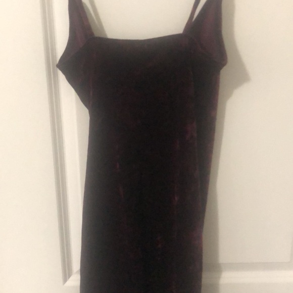 Revamped- Velvet Bodycon Dress - Picture 9 of 9